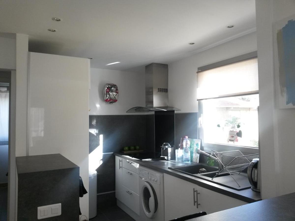 Chambre Double Avec Salle De Bain Commune, A 2 Min De La Croisette Cannes Exterior foto